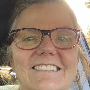 Meet your Posher, Kendra